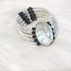Shale & Bead Design Bracelet